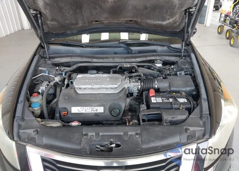 2010 Honda Accord 3.5 Ex-L z USA, uszkodzony, nr VIN 1HGCP3F89AA018243